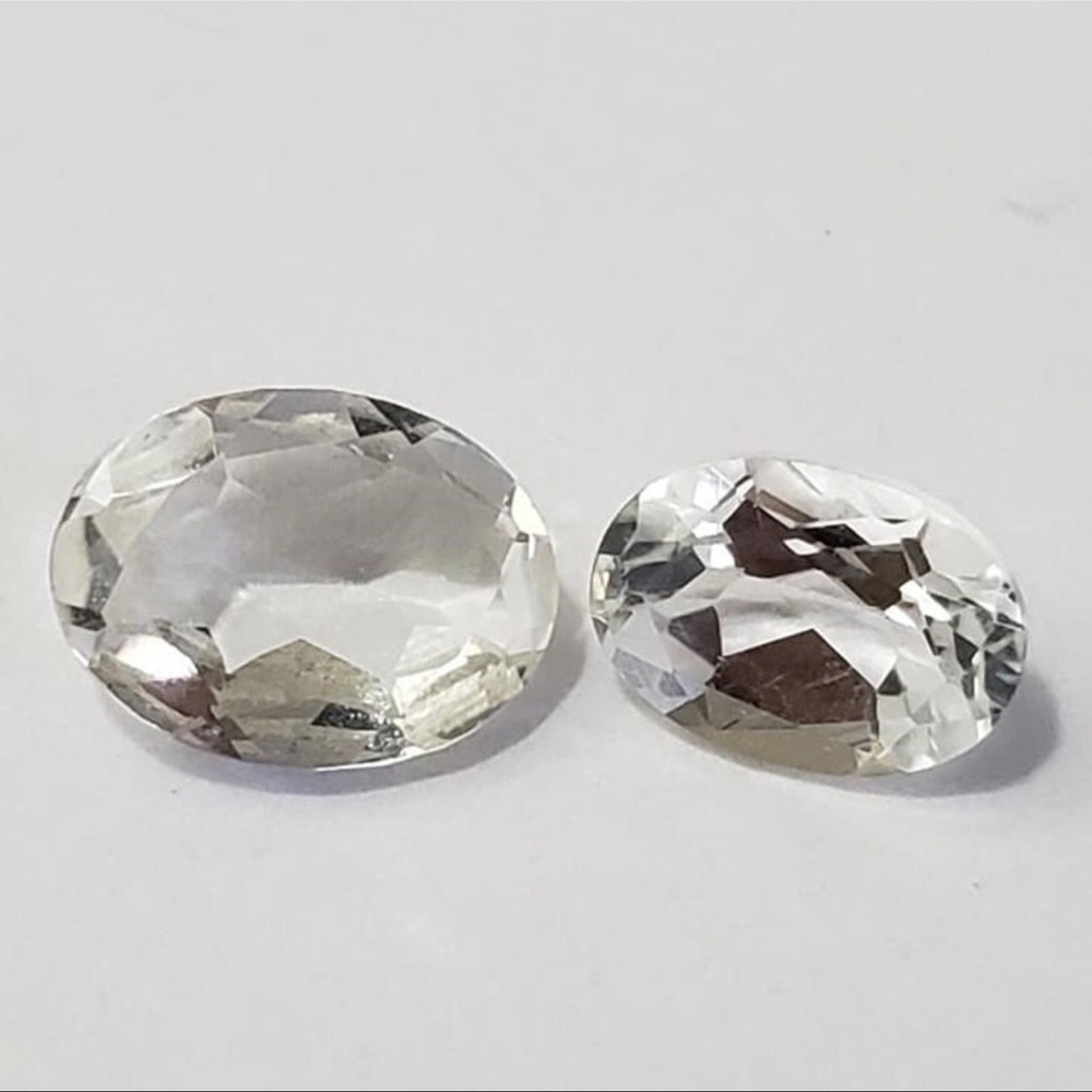 Loose White Topaz Gemstones